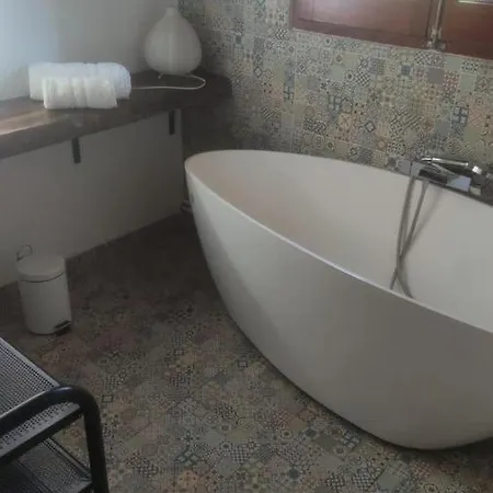 فيلة Absolute Peace And Relaxation